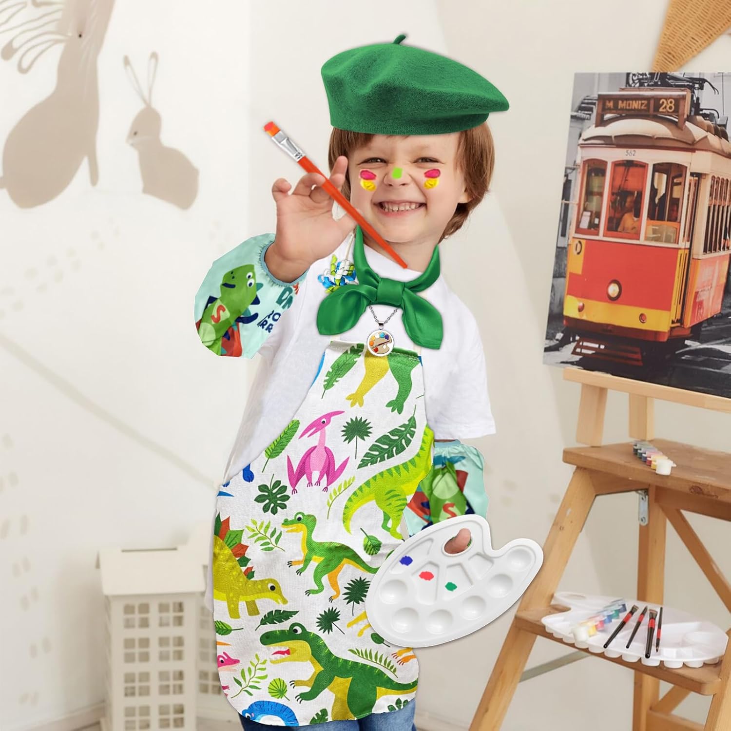 Perfect for Kids DTESL 15-Piece Artist Costume Set Halloween Party Ready